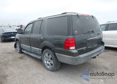 2004 Ford Expedition Xlt z USA, uszkodzony, nr VIN 1FMRU15W44LA35137